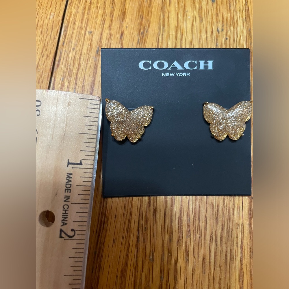 !!NEW!! Coach Sparkle Butterfly Earrings - Picture 7 of 8